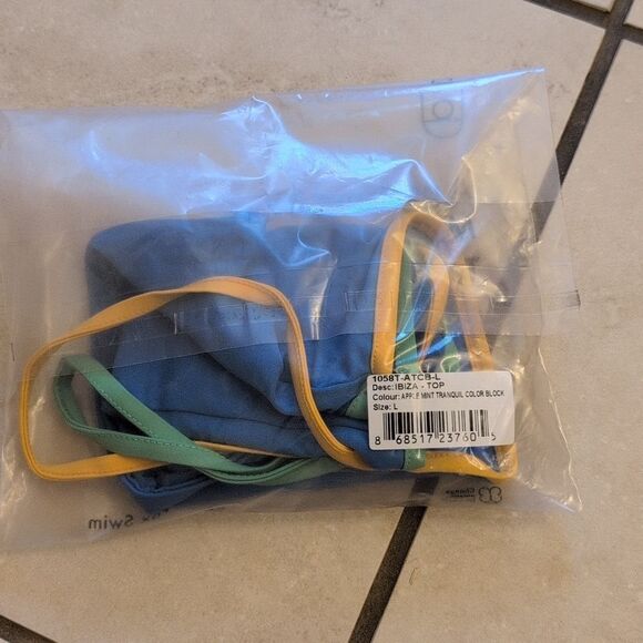 NWT Stone Fox Ibiza One-Shoulder Bikini Top Blue Apple Mint Tranquil Color Block - Picture 7 of 10